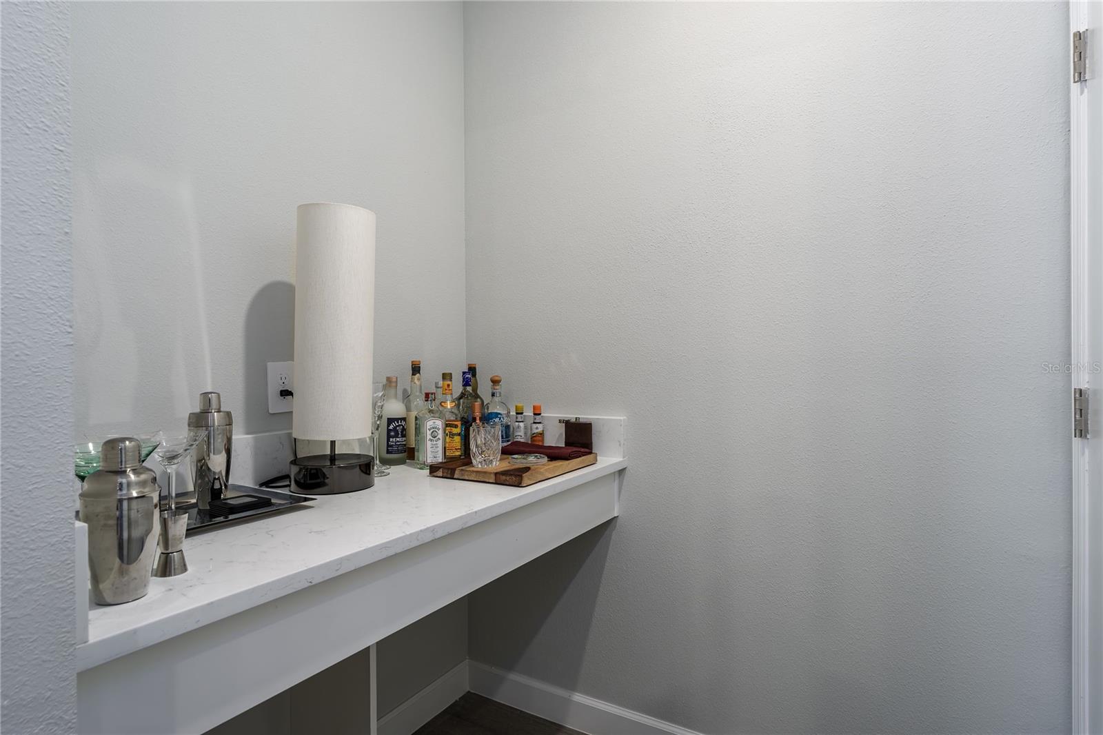 PROSPERITY LAKES - ACTIVE ADULT - Residential Lease