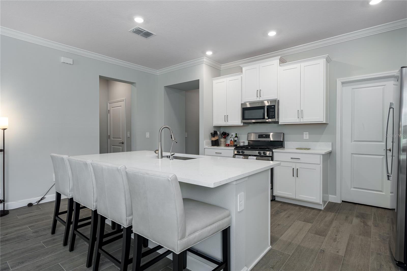 PROSPERITY LAKES - ACTIVE ADULT - Residential Lease