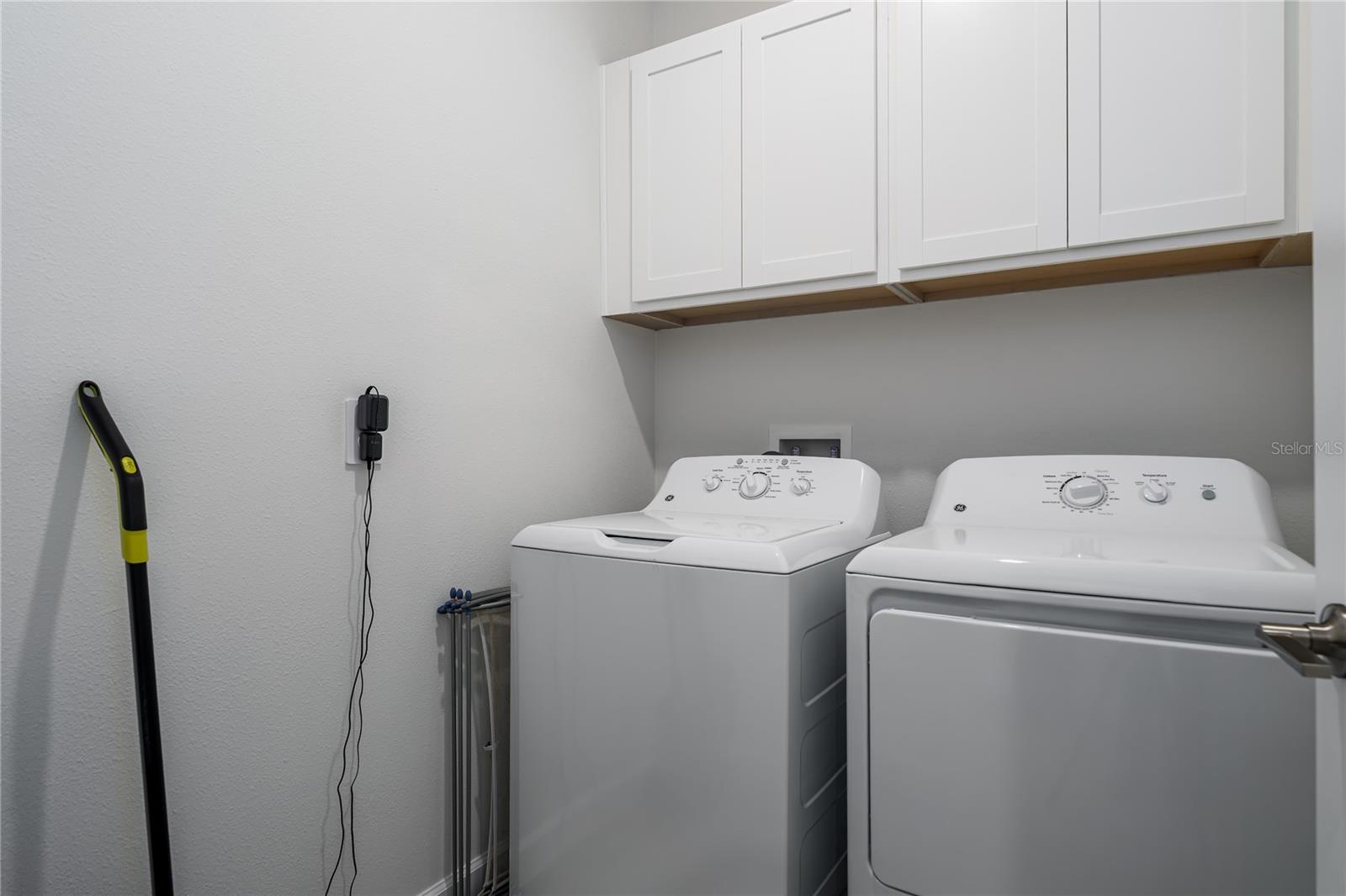 PROSPERITY LAKES - ACTIVE ADULT - Residential Lease