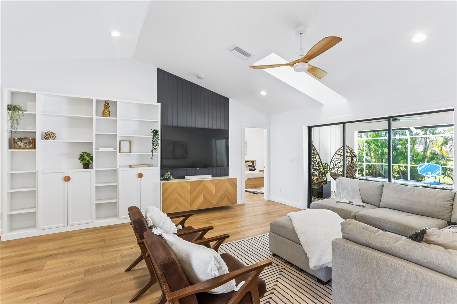 SOUTHFIELD - Residential