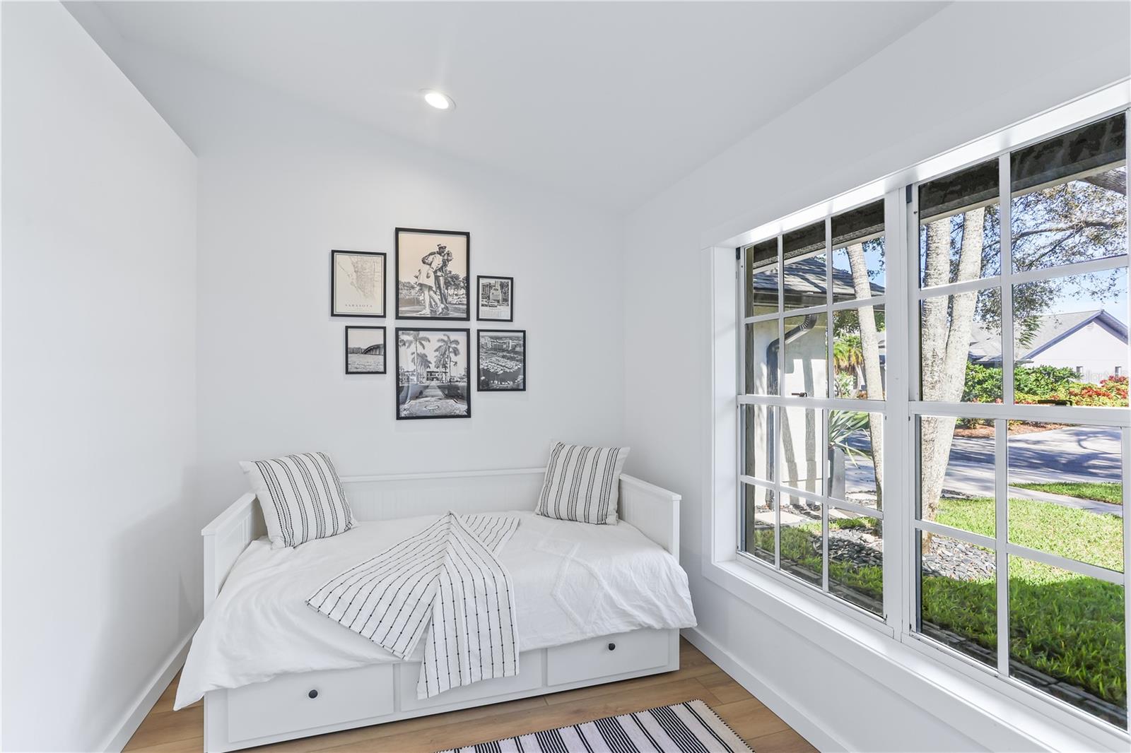 SOUTHFIELD - Residential