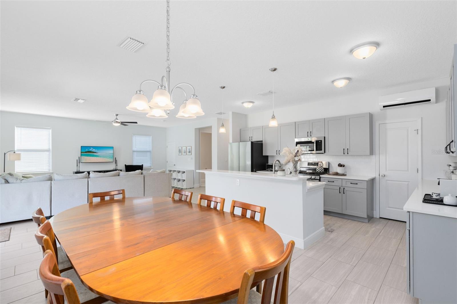 GREENVILLE COMMONS - Residential