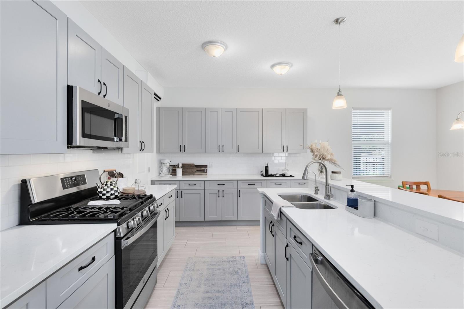 GREENVILLE COMMONS - Residential