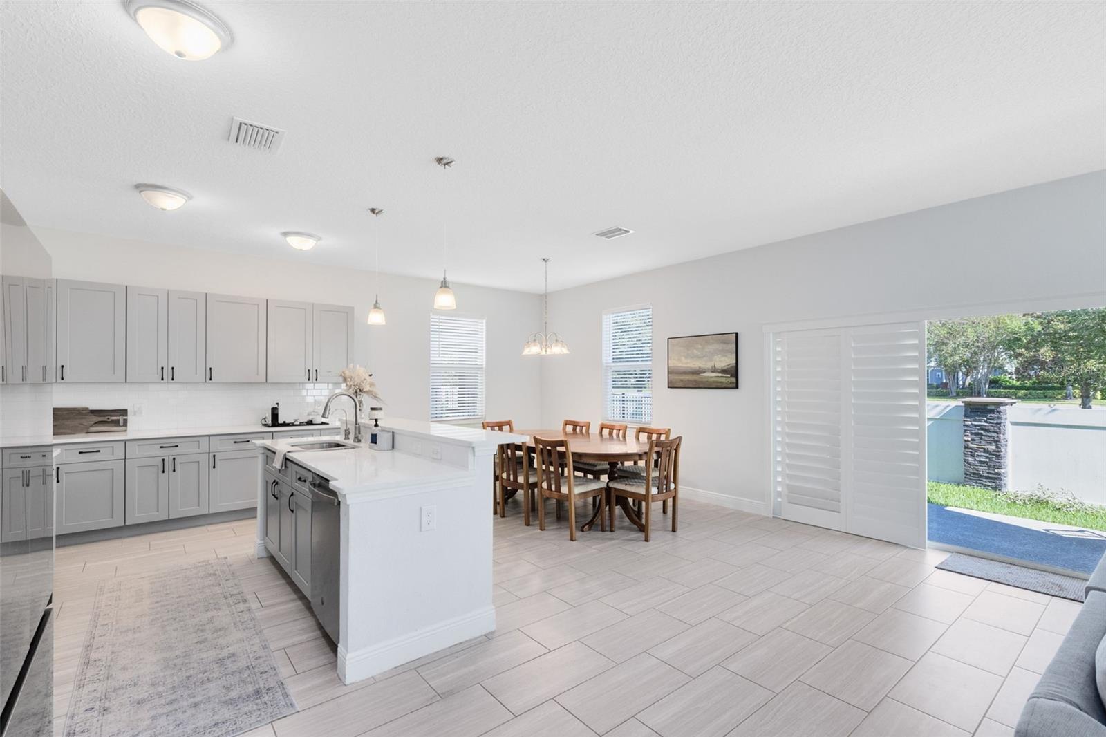 GREENVILLE COMMONS - Residential