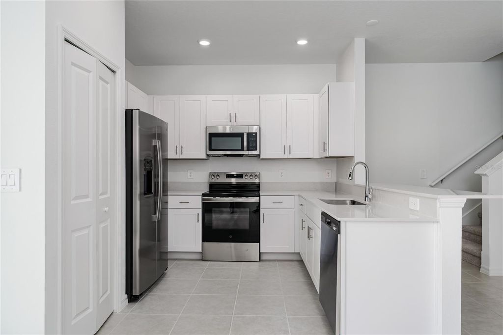 Photo of 10964 65th Terrace E, Palmetto, FL 34221 (MLS # A4681667)