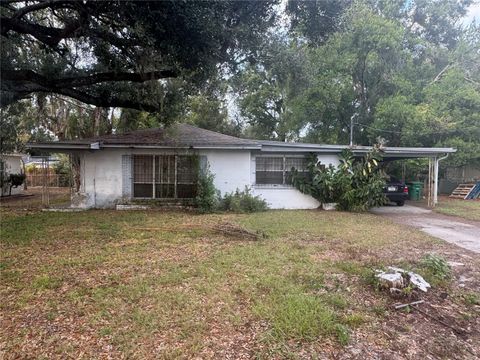 Photo of 2006 E Jean Street, Tampa, FL 33610 (MLS # TB8455366)