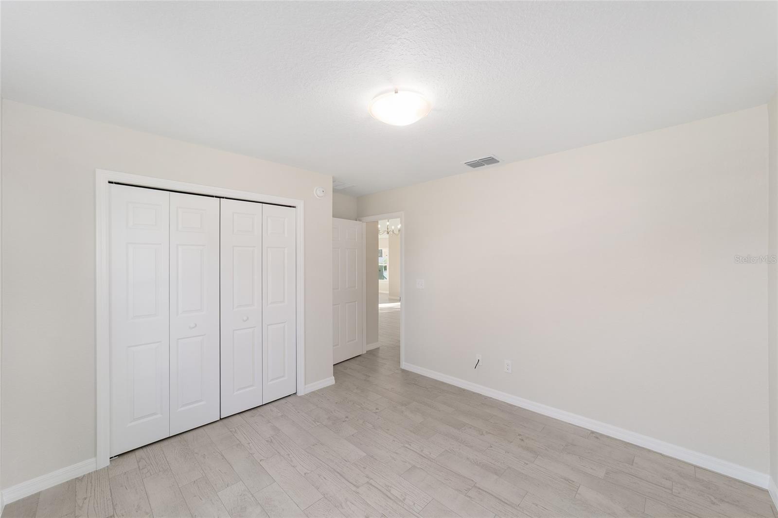 SILVER SPGS SHORES UN 26 - Residential