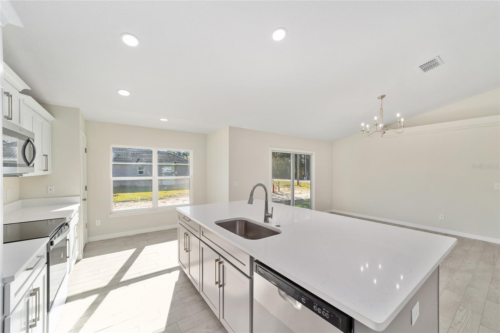 SILVER SPGS SHORES UN 26 - Residential