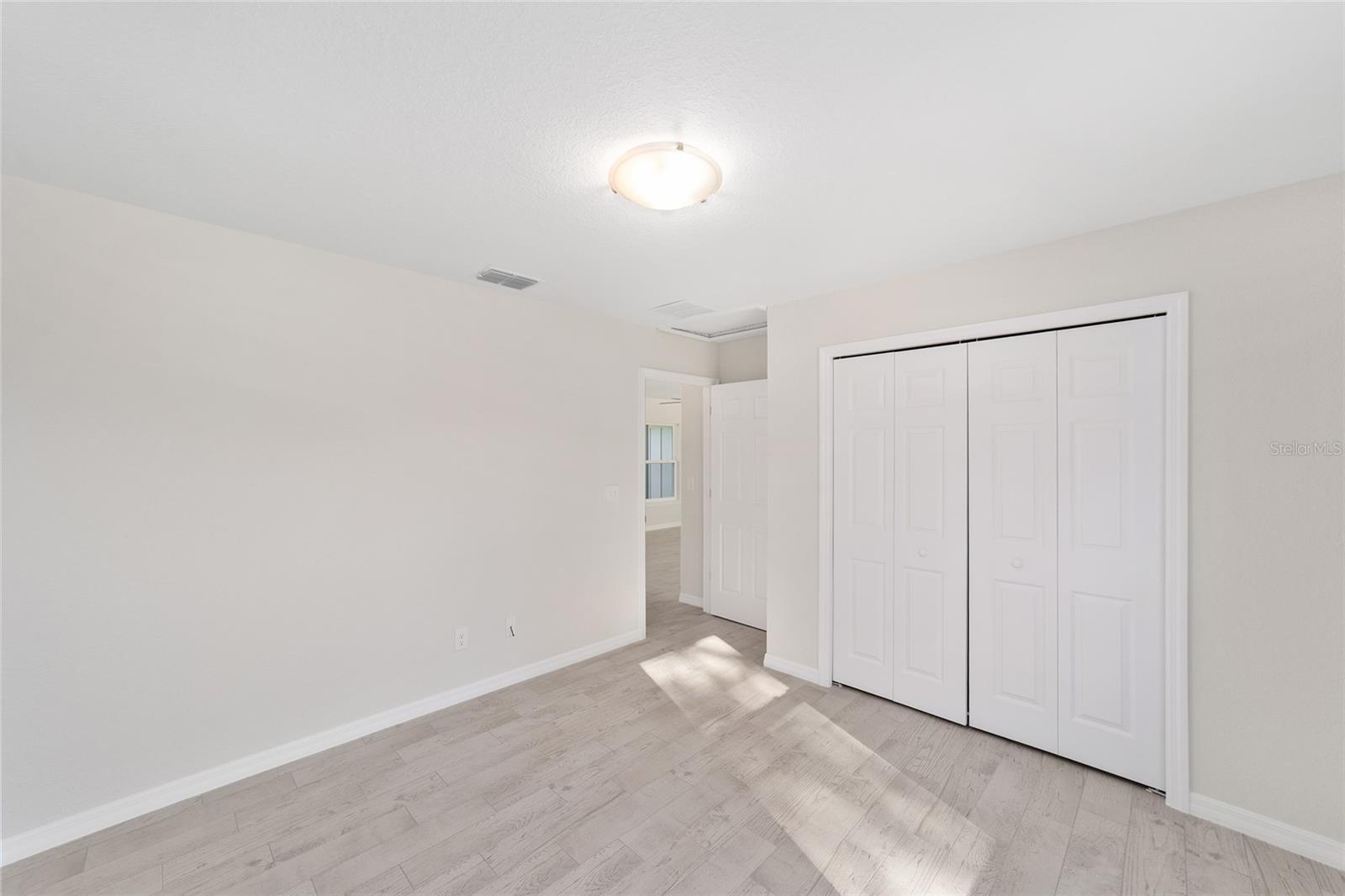 SILVER SPGS SHORES UN 26 - Residential