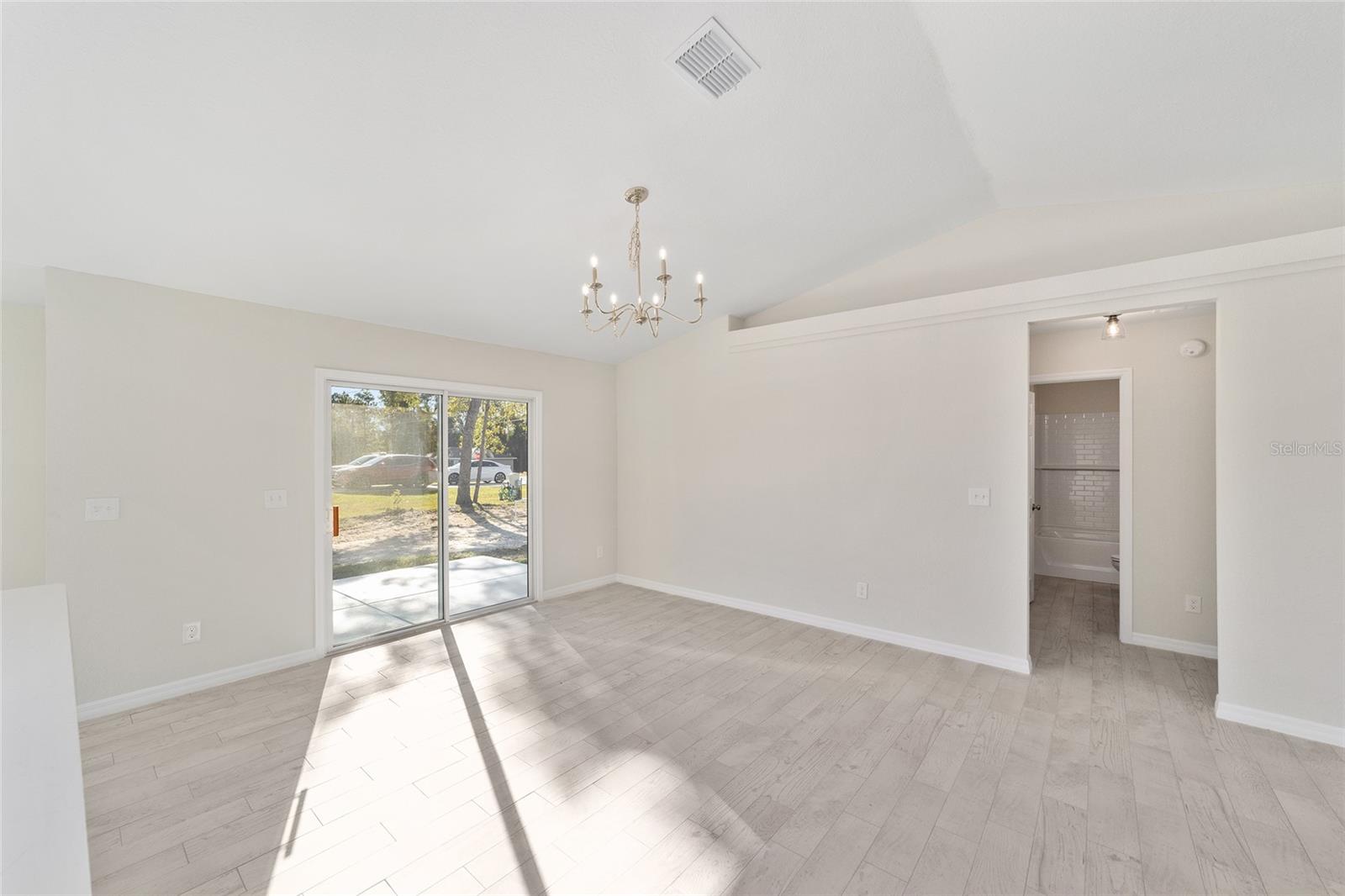 SILVER SPGS SHORES UN 26 - Residential