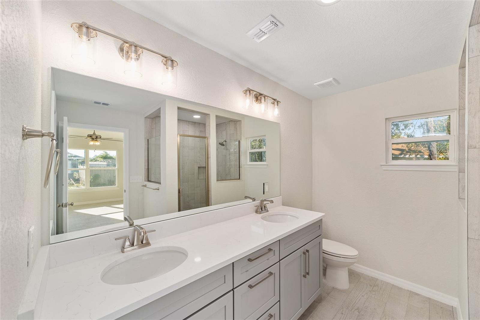 SILVER SPGS SHORES UN 26 - Residential