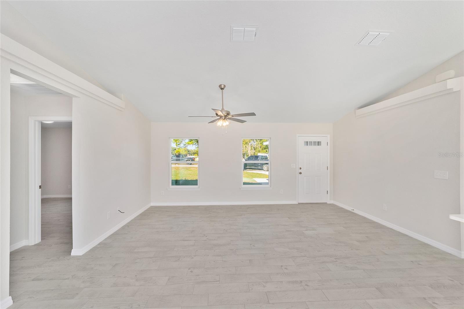 SILVER SPGS SHORES UN 26 - Residential