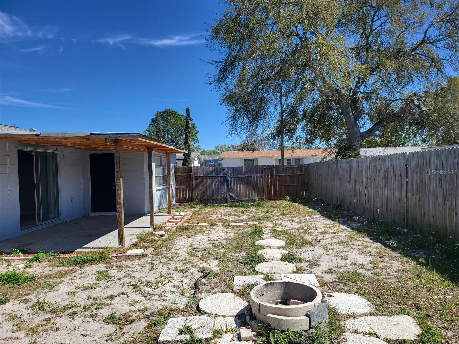 PALM TERRACE GARDENS - Residential Lease