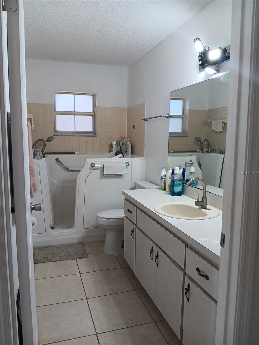 SILVER SPGS SHORES UN 09 - Residential