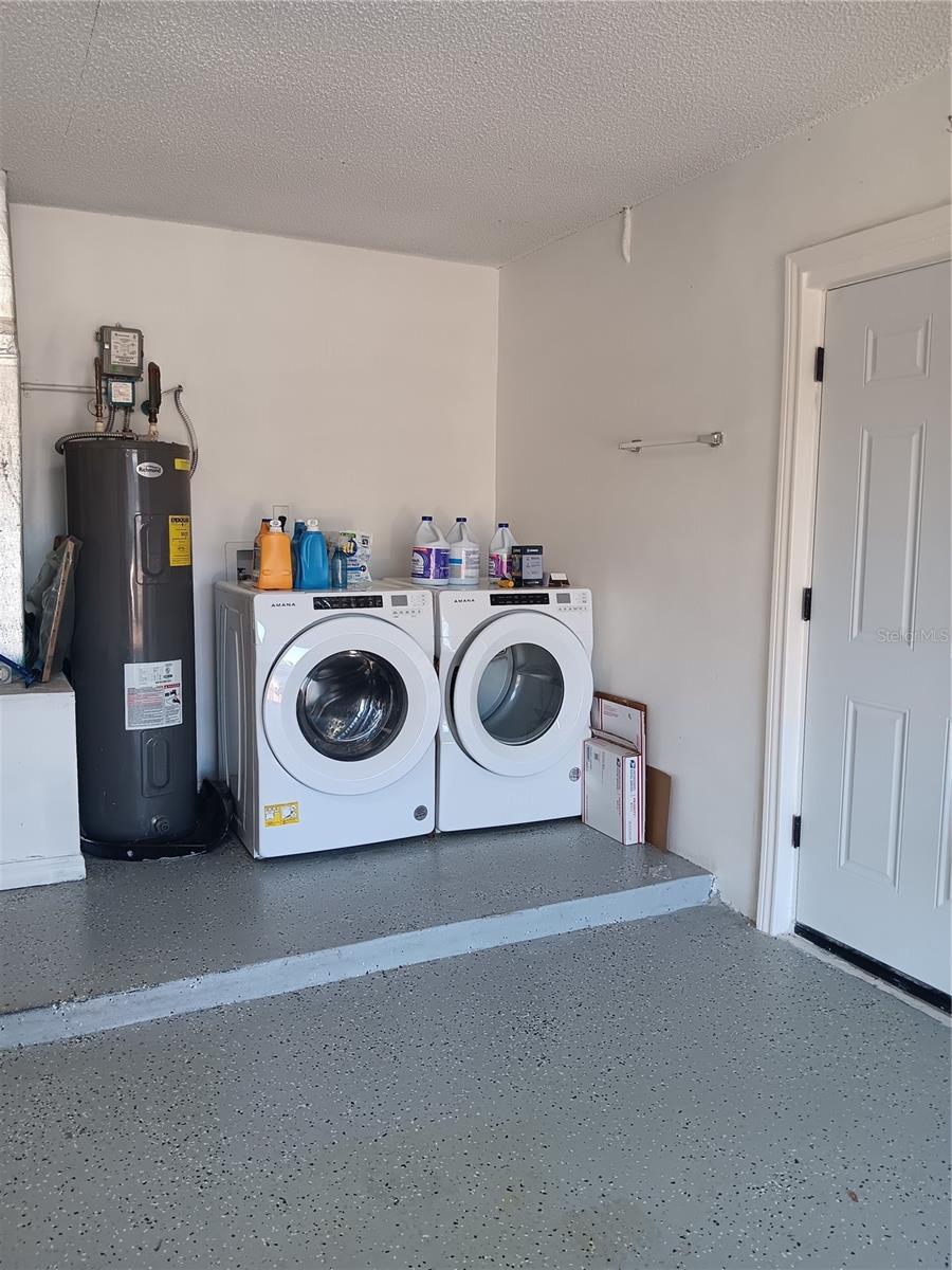 SILVER SPGS SHORES UN 09 - Residential