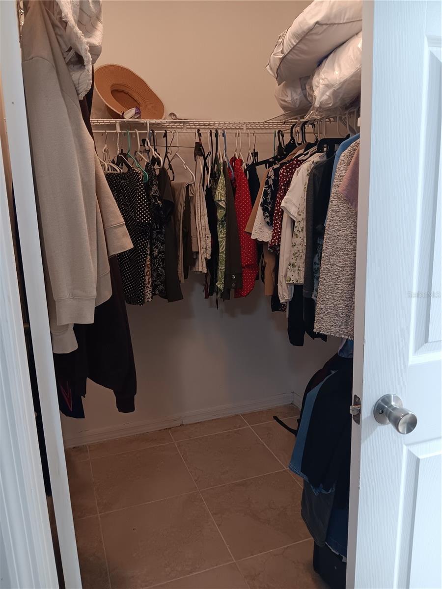 SILVER SPGS SHORES UN 09 - Residential