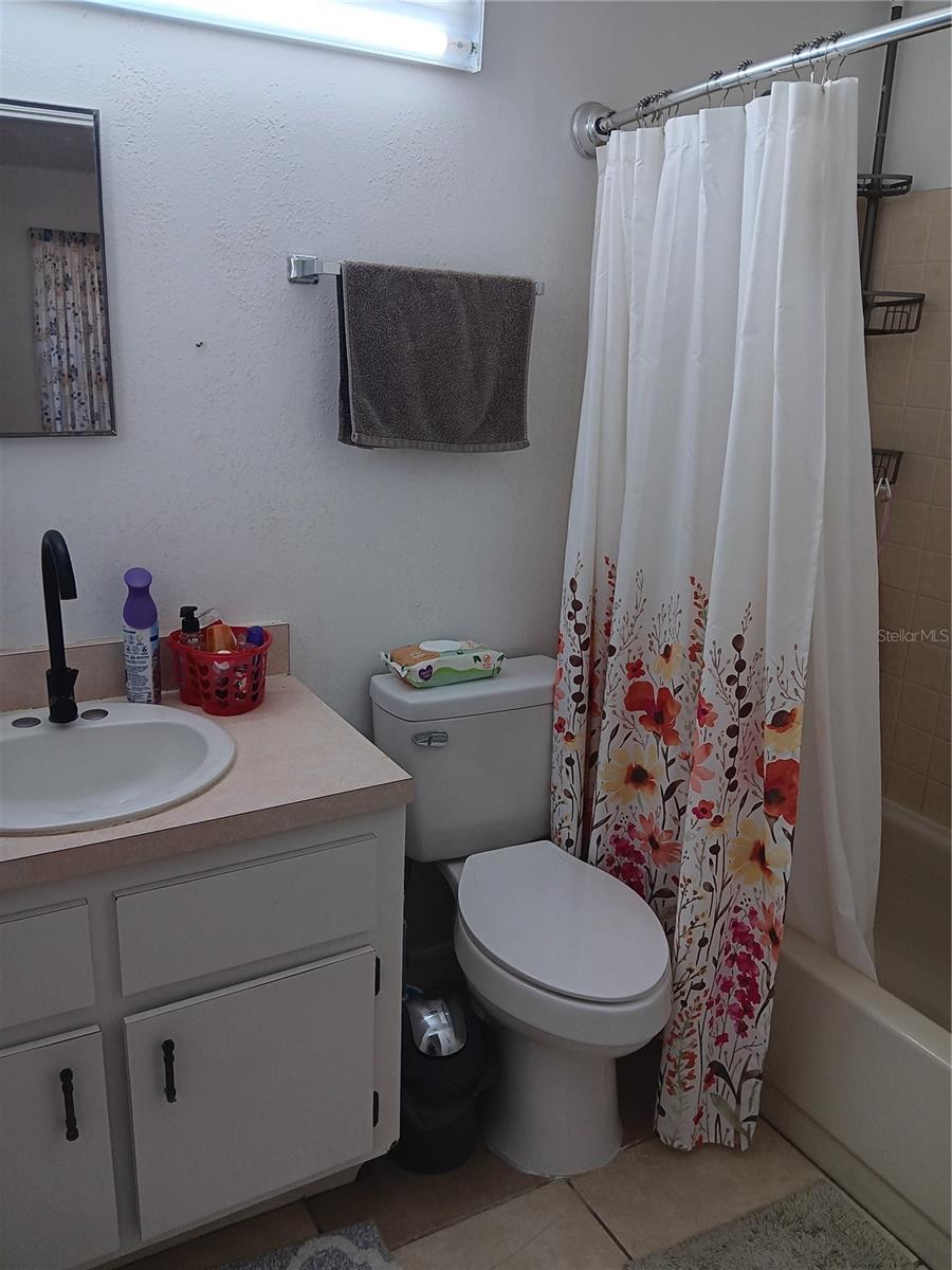 SILVER SPGS SHORES UN 09 - Residential