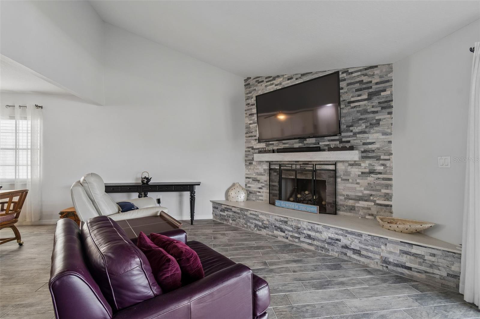 GULF HARBORS WOODLANDS - Residential