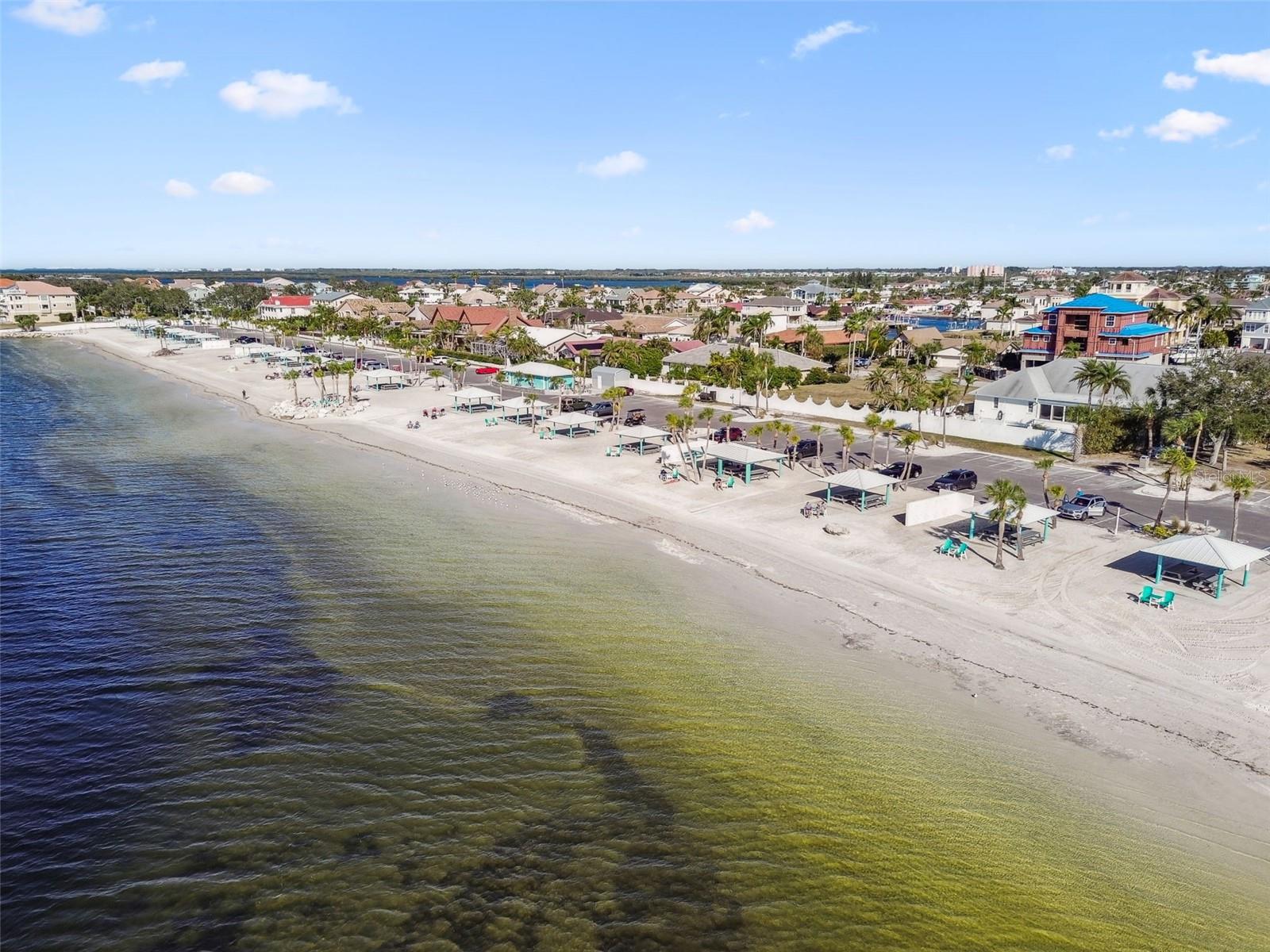 GULF HARBORS WOODLANDS - Residential