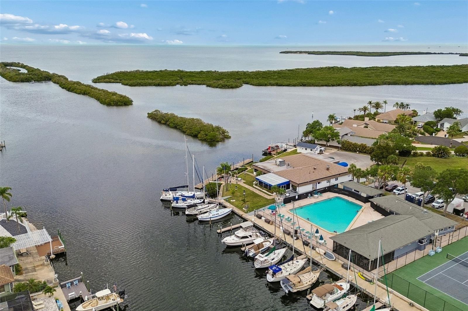 GULF HARBORS WOODLANDS - Residential