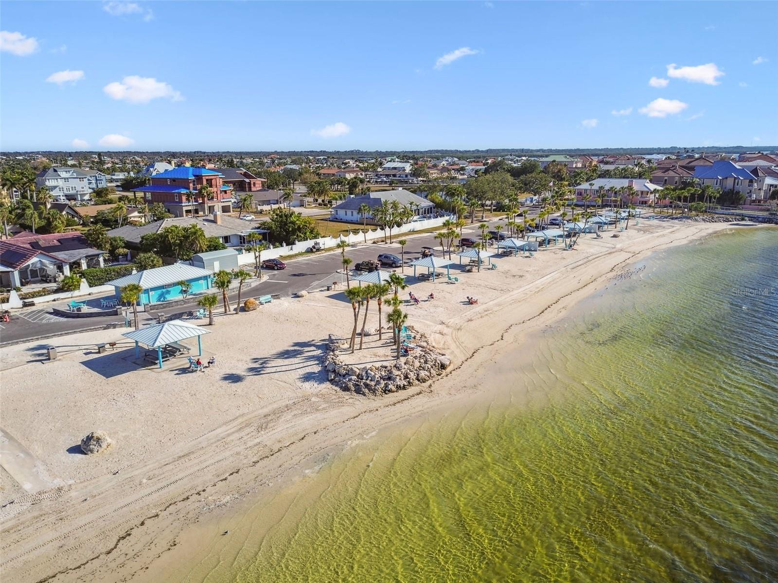 GULF HARBORS WOODLANDS - Residential