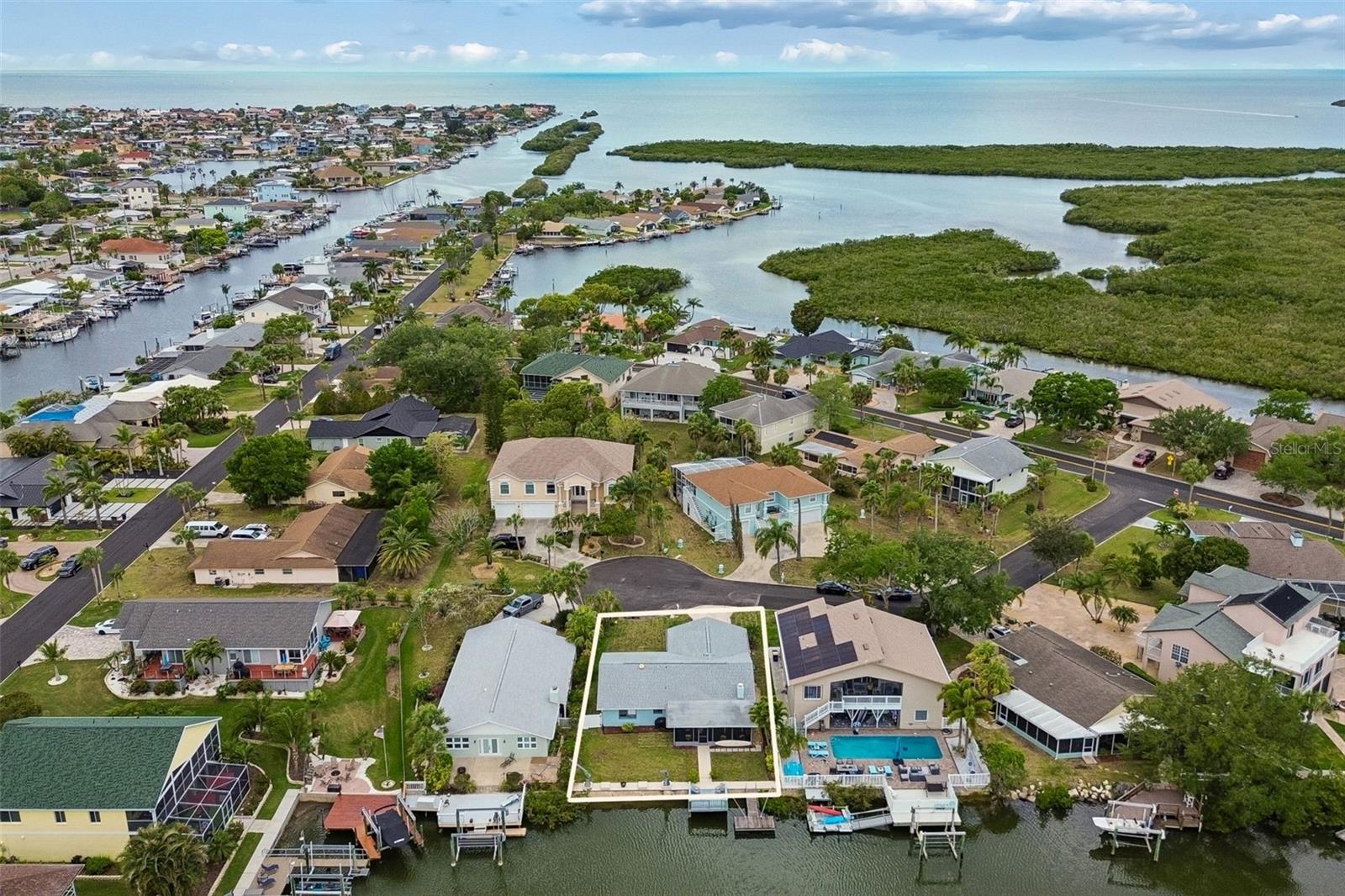 GULF HARBORS WOODLANDS - Residential