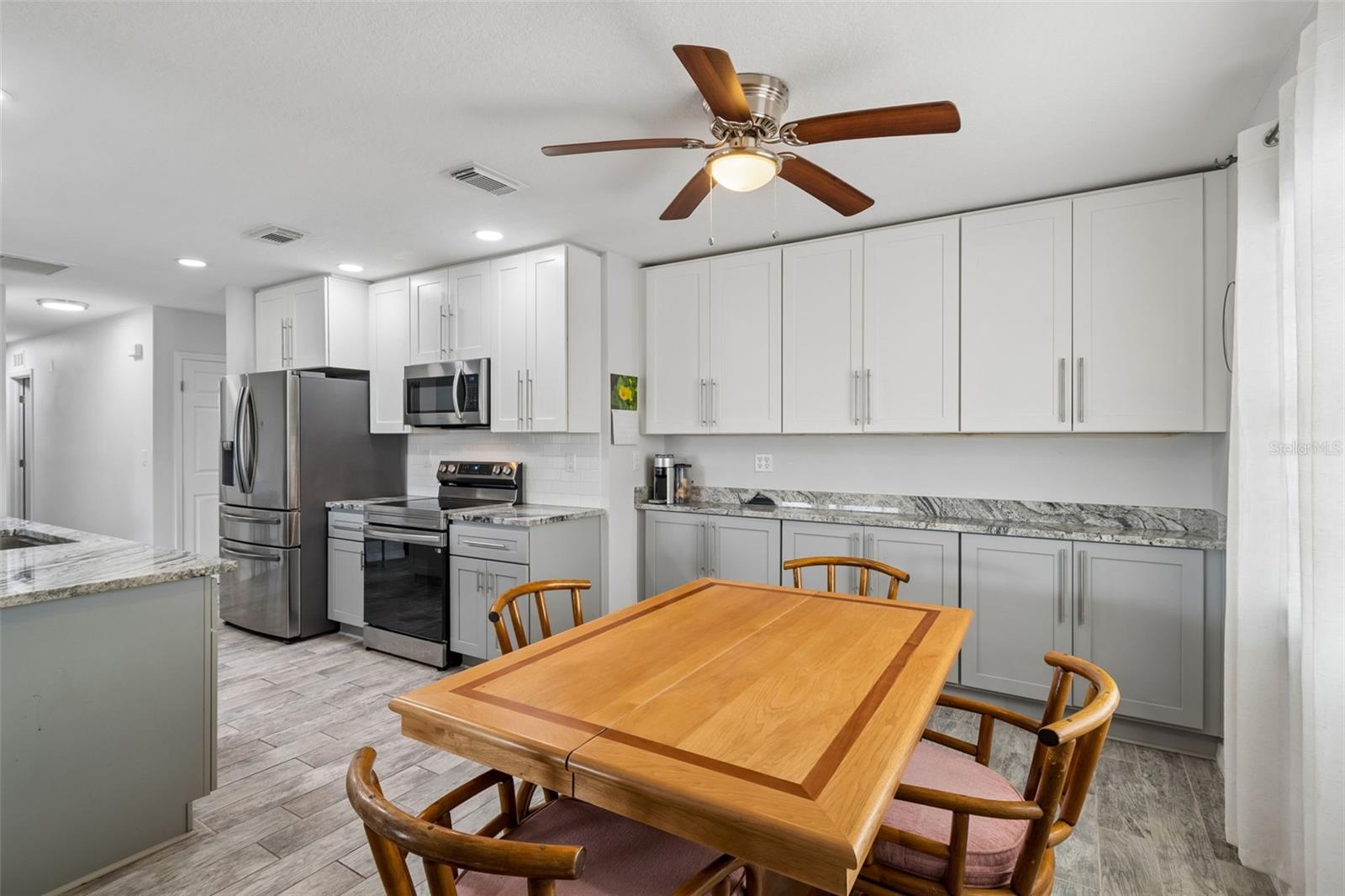 GULF HARBORS WOODLANDS - Residential