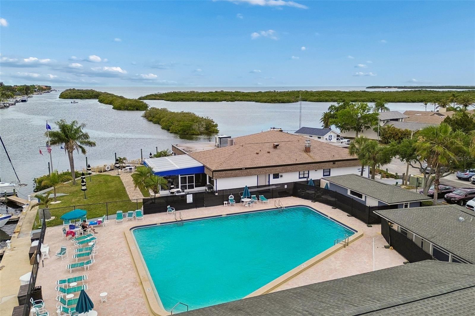 GULF HARBORS WOODLANDS - Residential