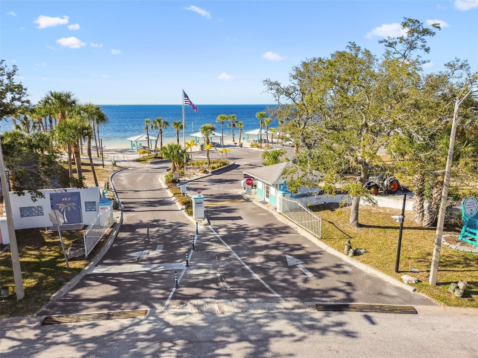 GULF HARBORS WOODLANDS - Residential