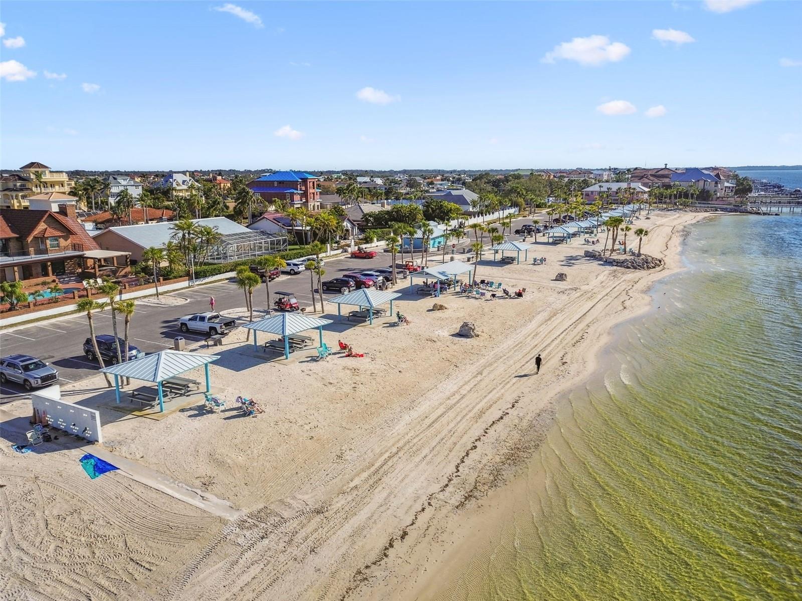 GULF HARBORS WOODLANDS - Residential