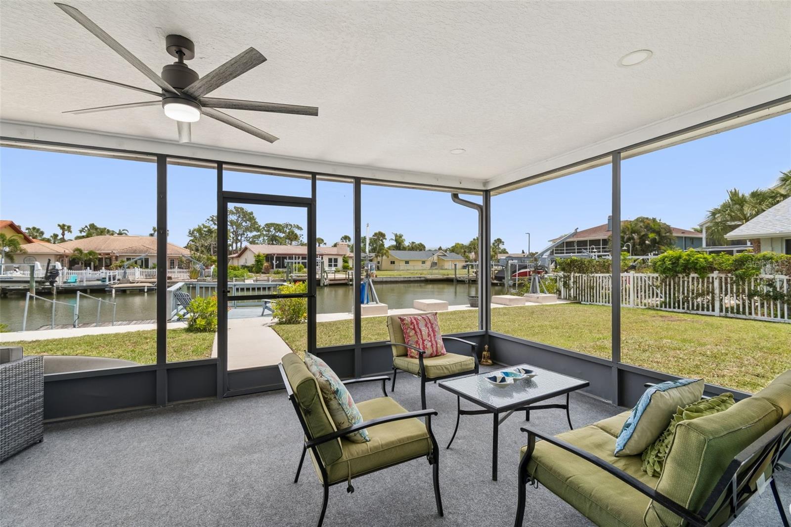 GULF HARBORS WOODLANDS - Residential