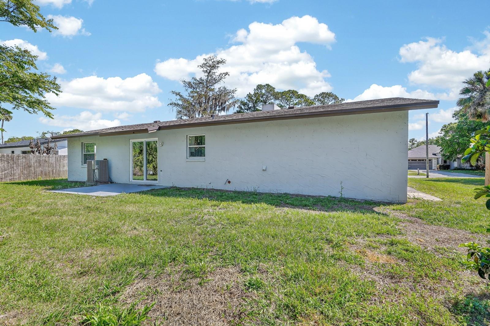 WILLOW RUN UNIT 01 - Residential