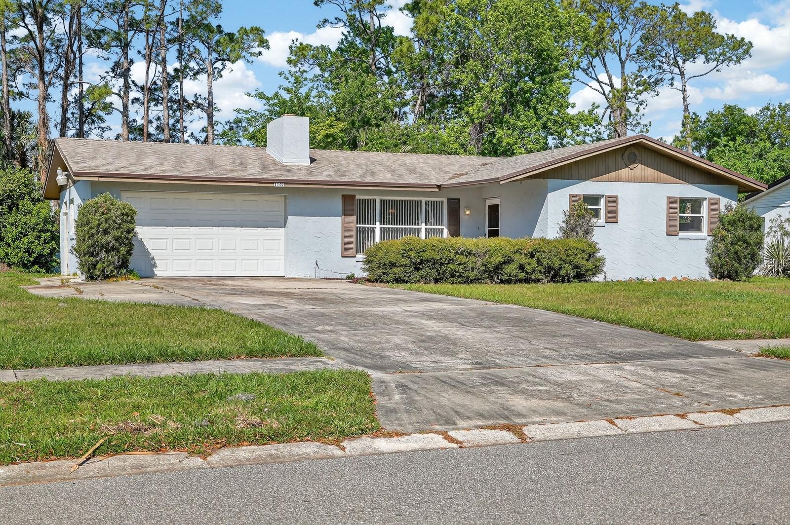 WILLOW RUN UNIT 01 - Residential