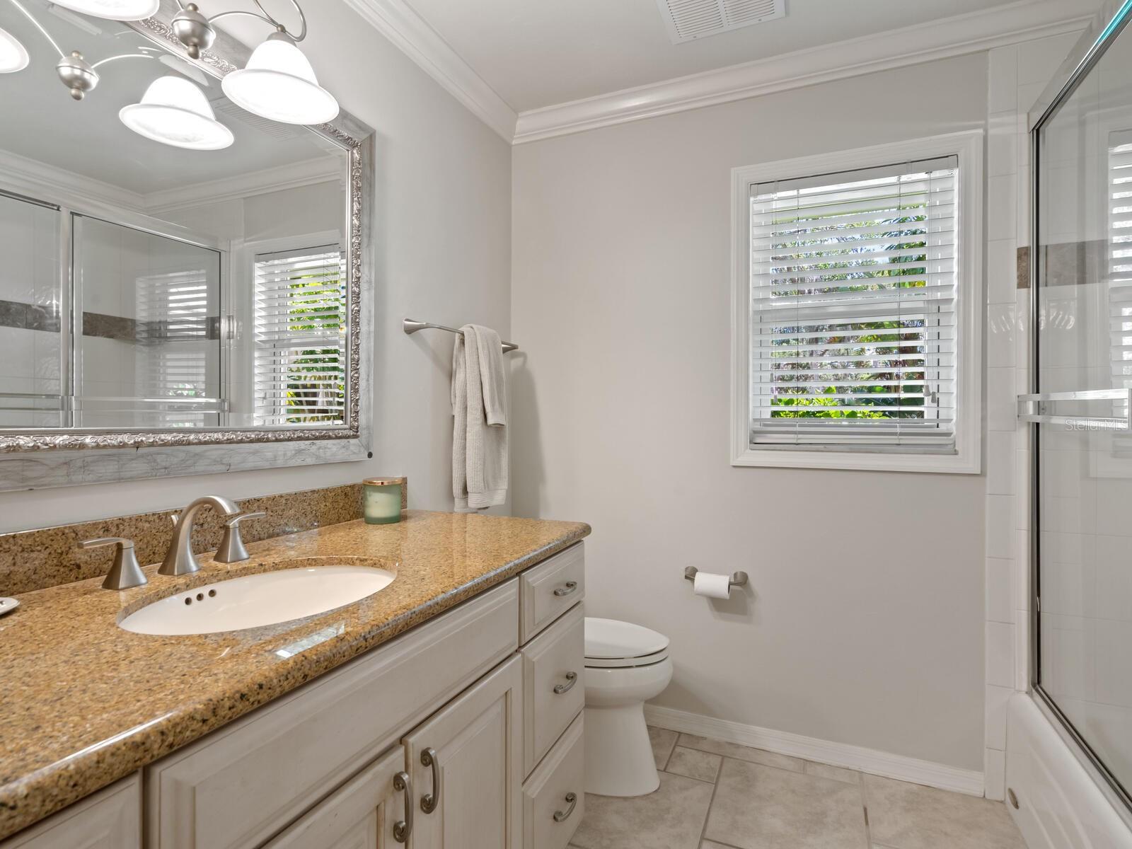 SOUTHPOINTE SHORES - Residential