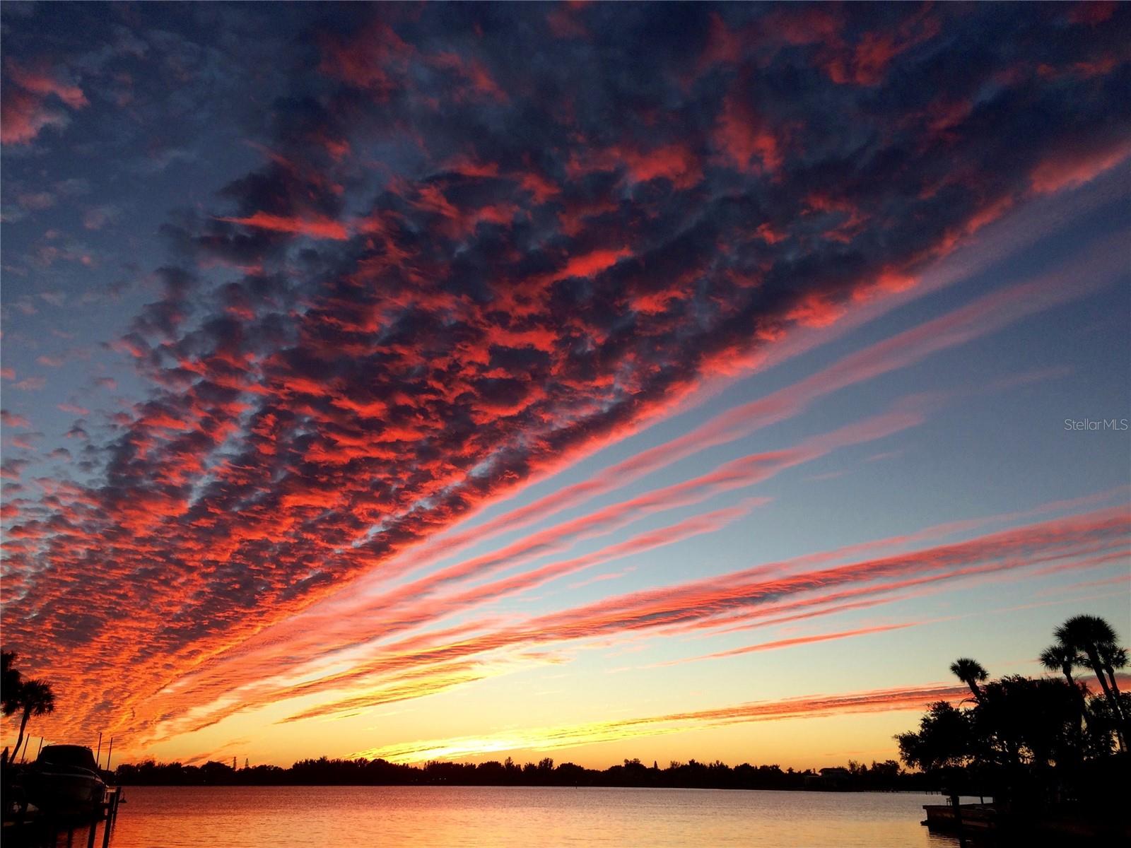 SOUTHPOINTE SHORES - Residential