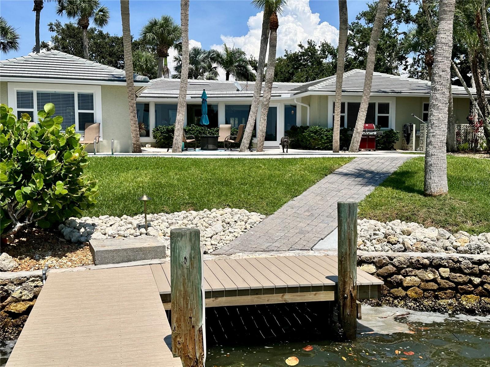 SOUTHPOINTE SHORES - Residential