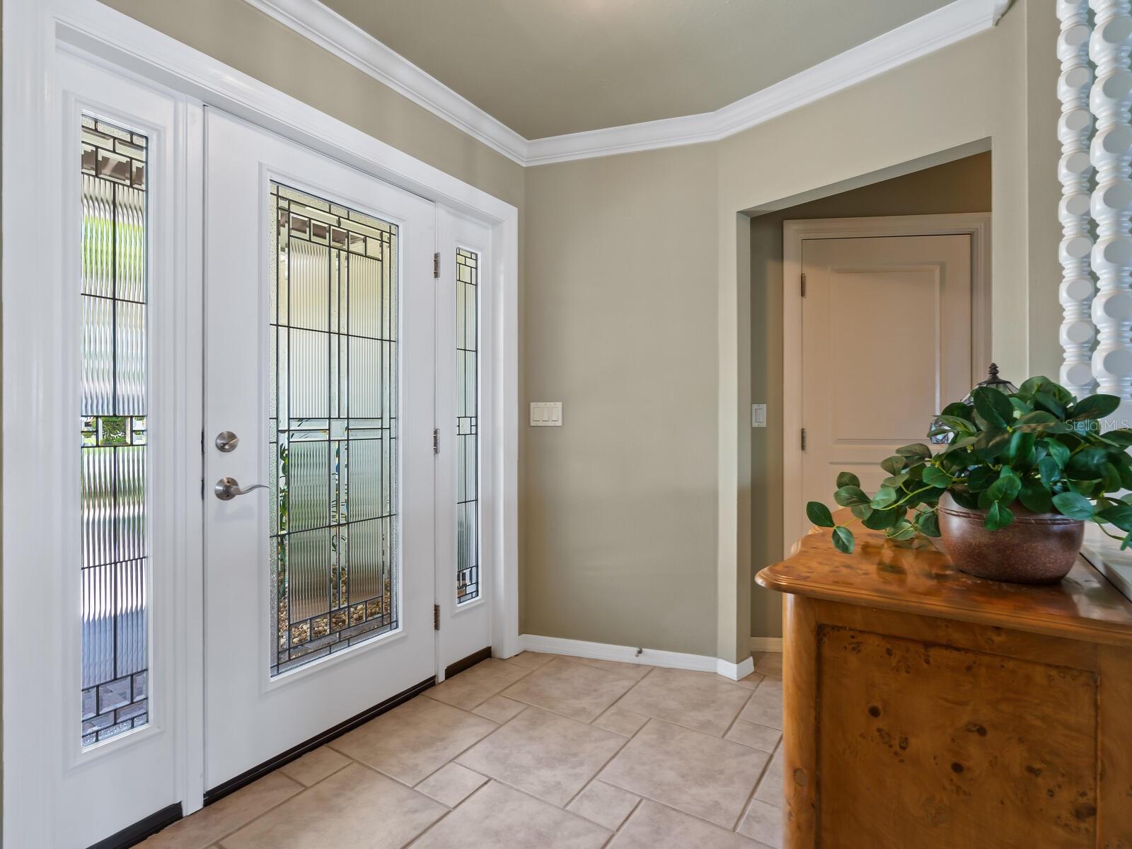 SOUTHPOINTE SHORES - Residential