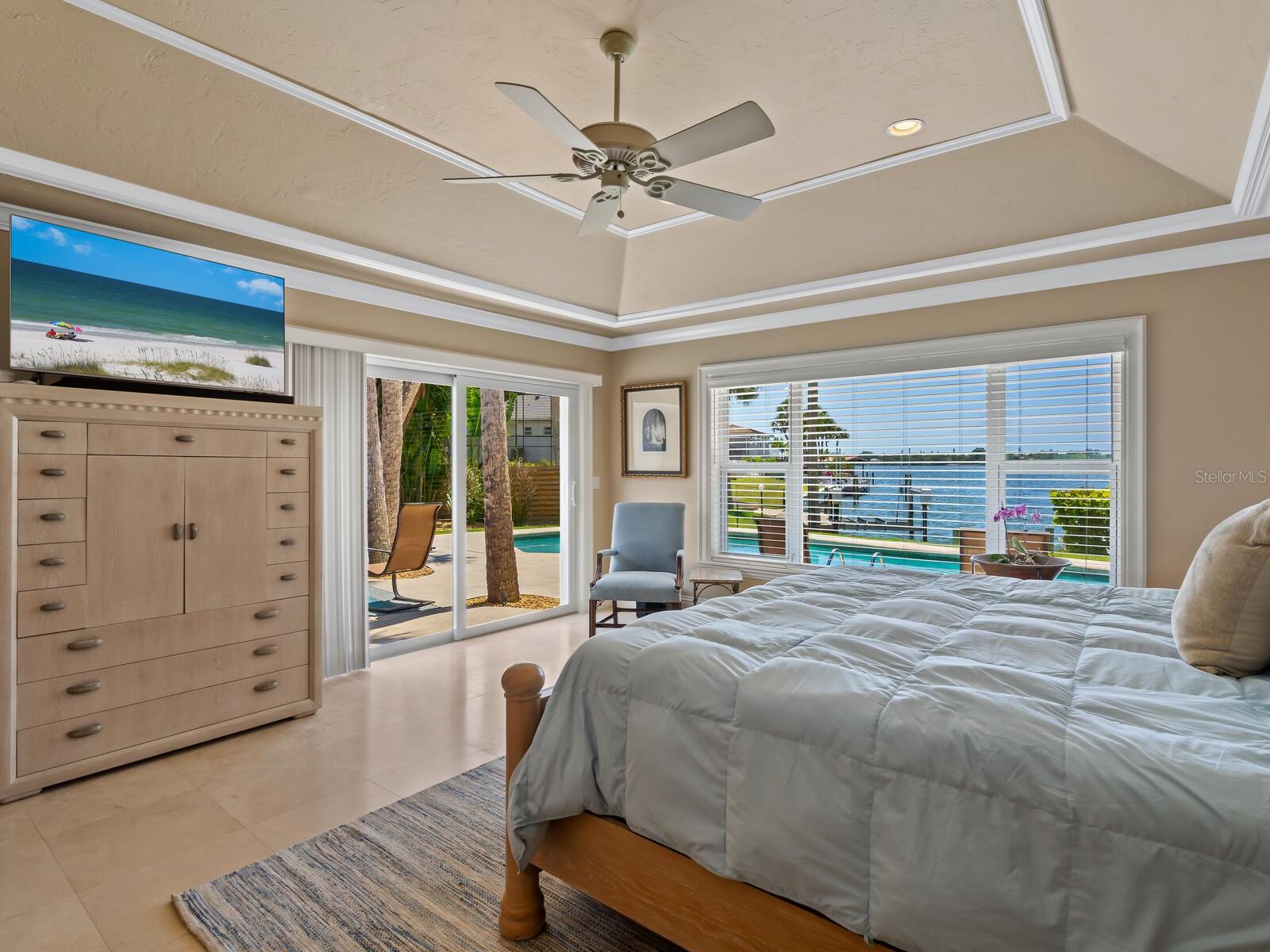 SOUTHPOINTE SHORES - Residential