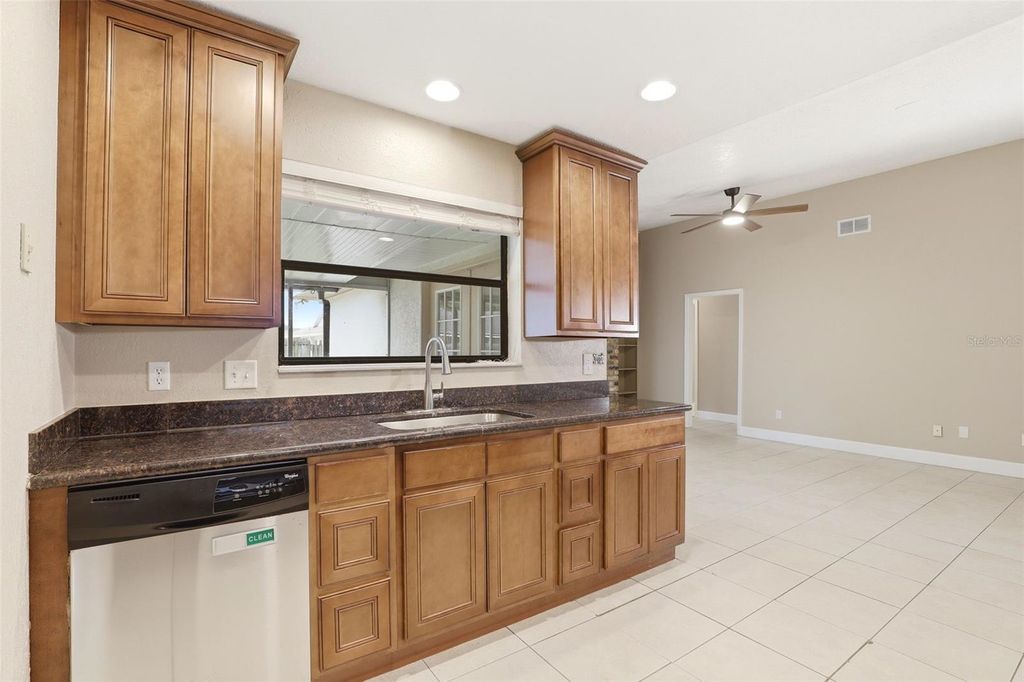 Photo of 7320 Wethersfield Drive, Orlando, FL 32819 (MLS # O6415728)