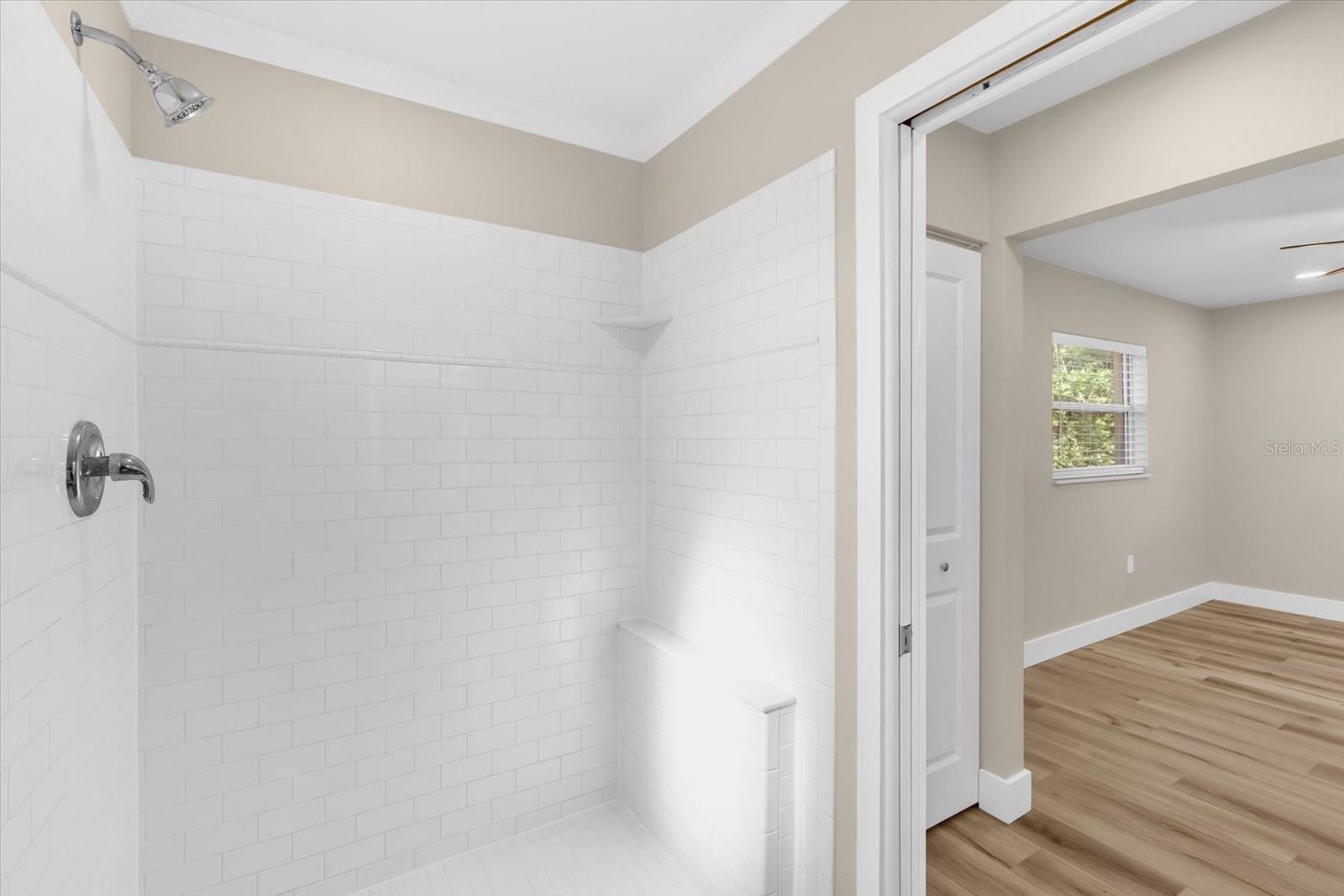 HOLIDAY HGTS - Residential