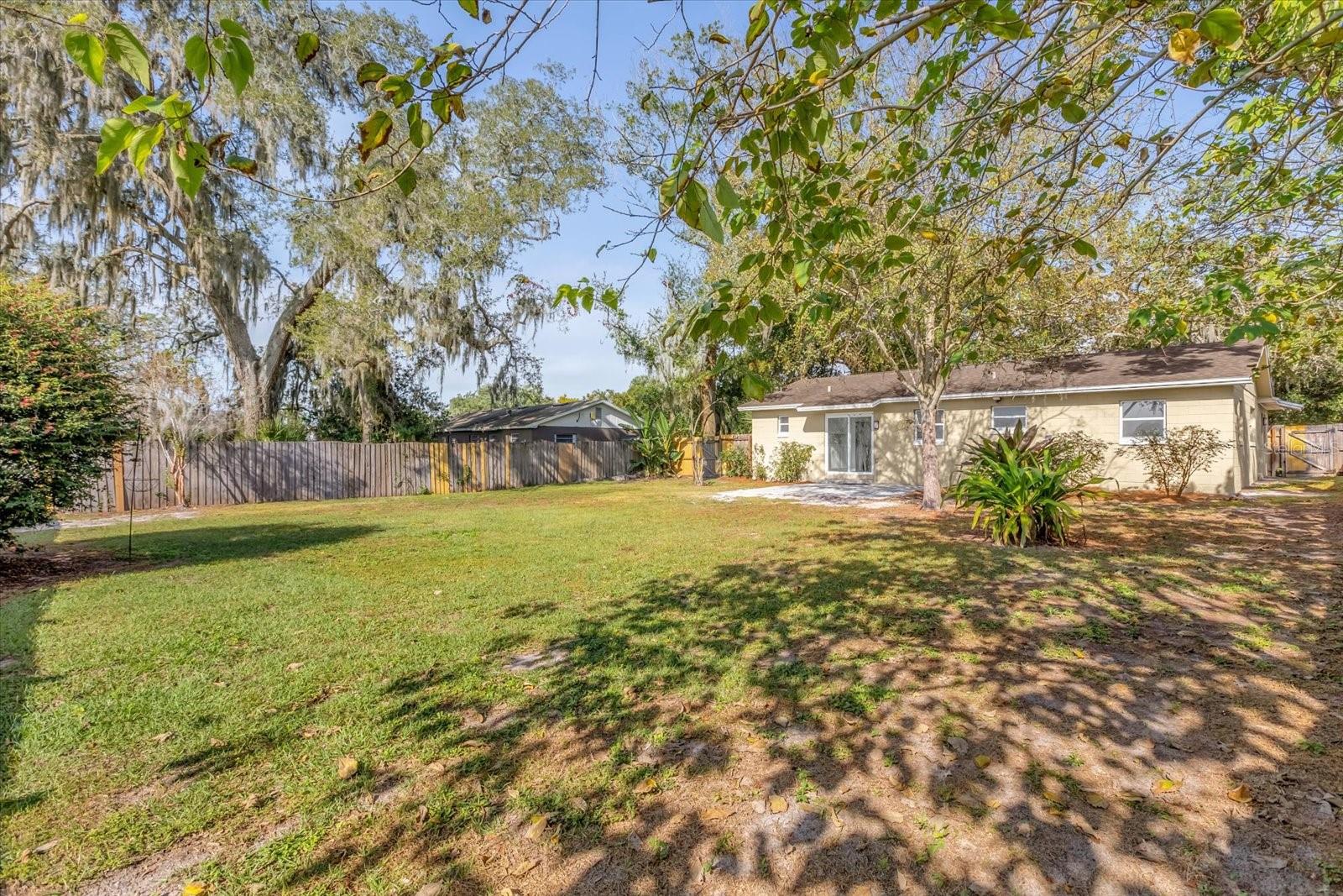 HOLIDAY HGTS - Residential