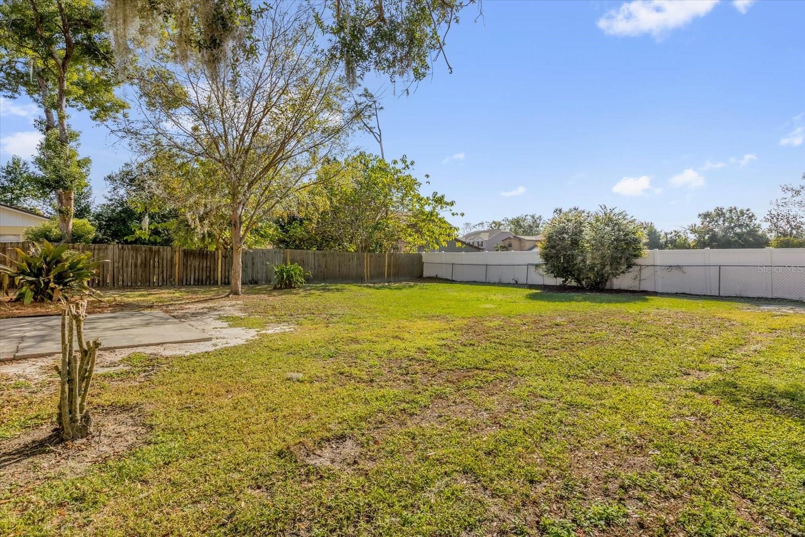 HOLIDAY HGTS - Residential