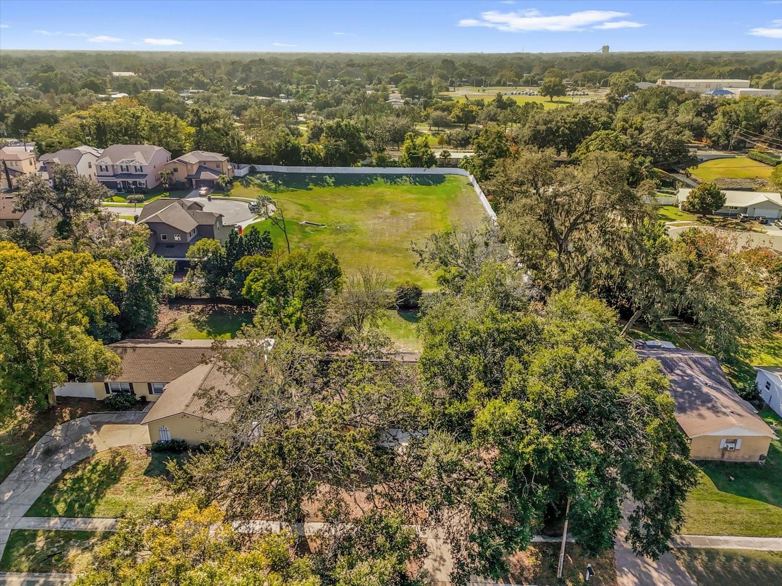 HOLIDAY HGTS - Residential