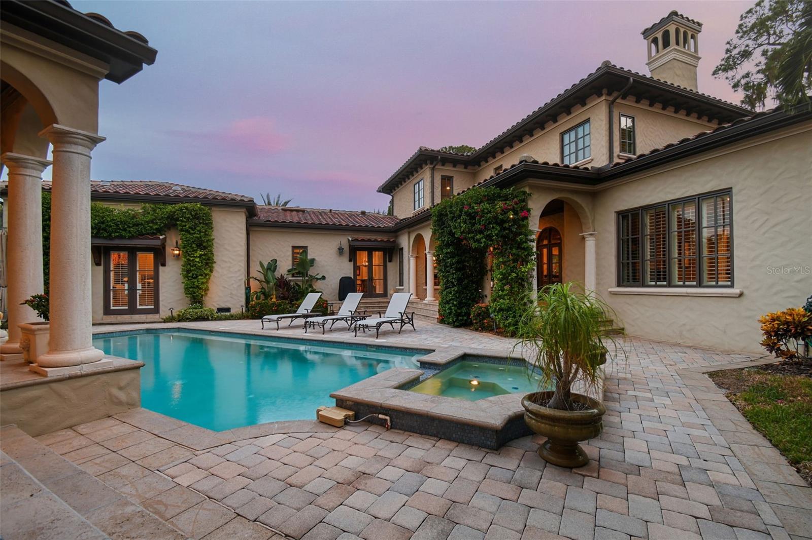 BEACH PARK - Residential