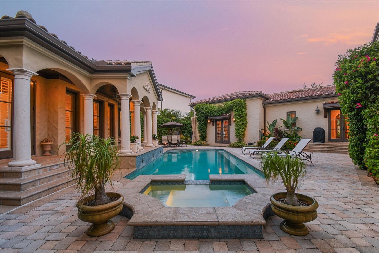 BEACH PARK - Residential