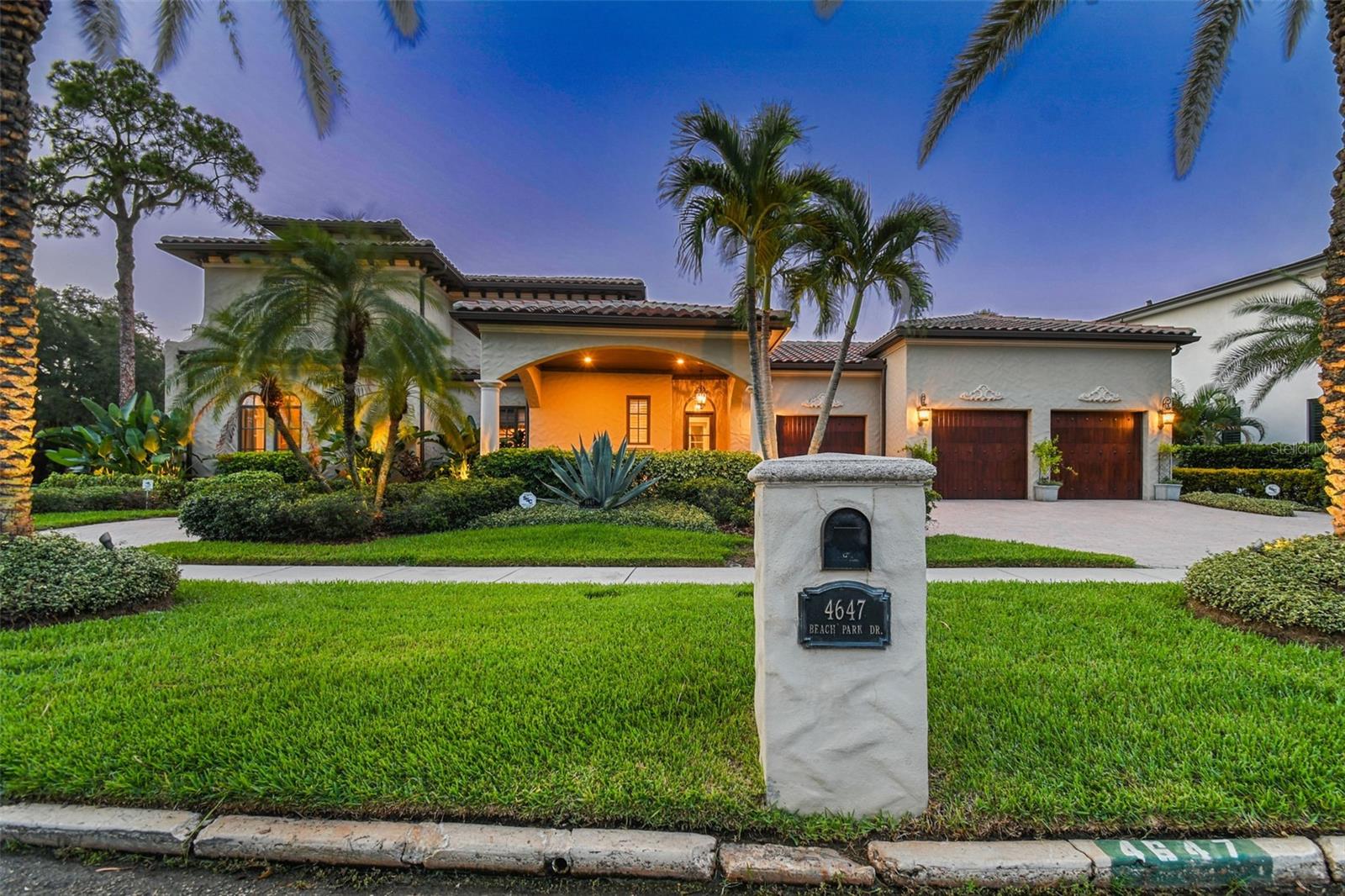 BEACH PARK - Residential