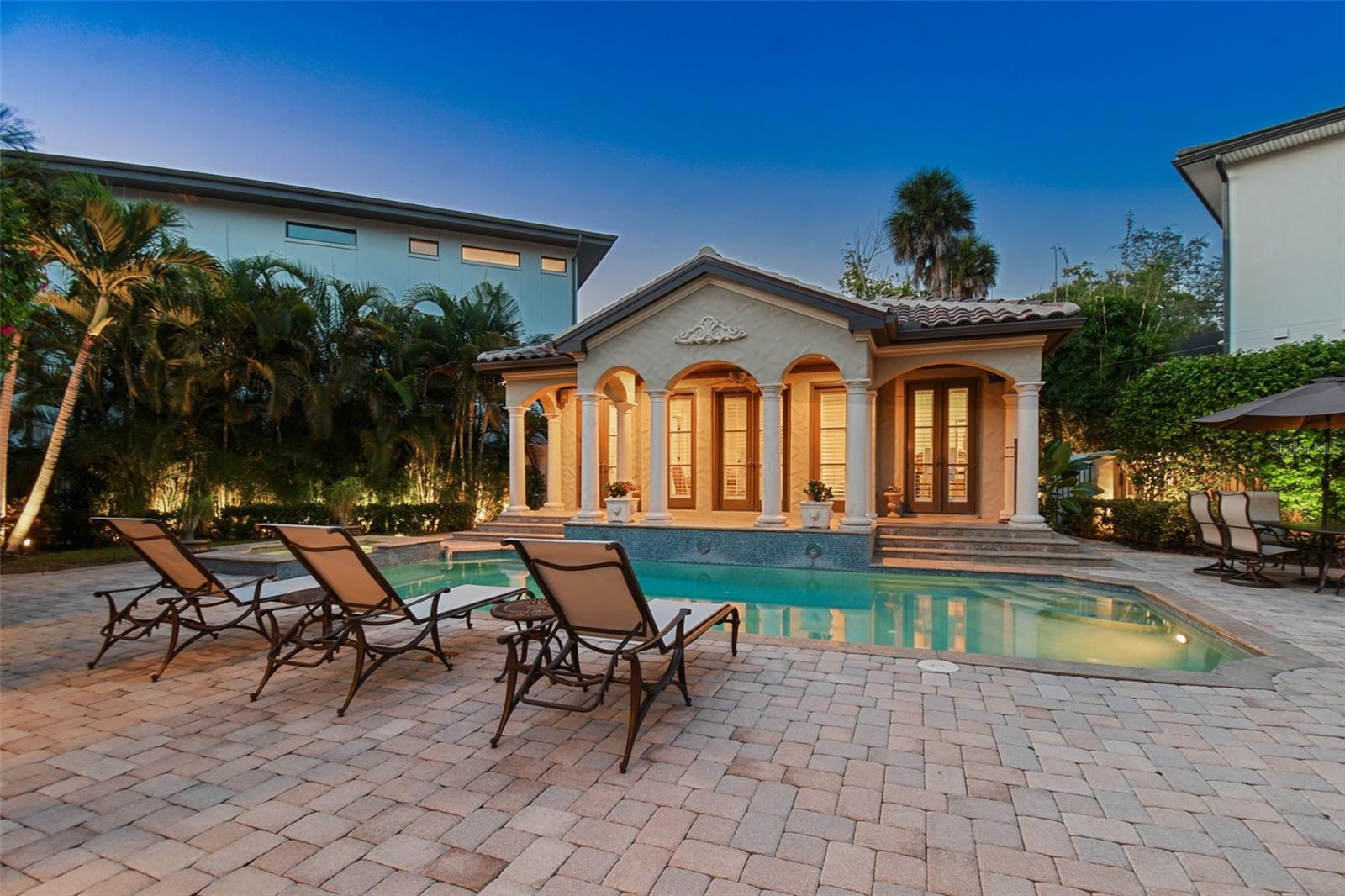 BEACH PARK - Residential