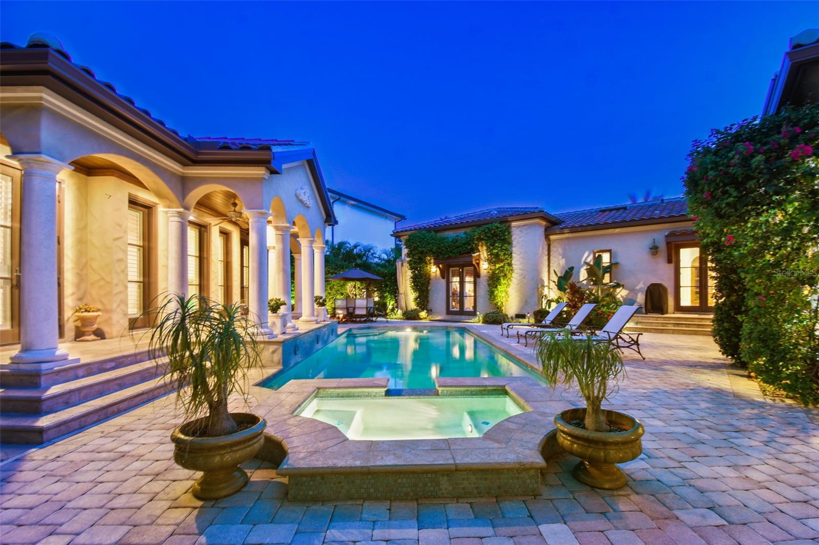 BEACH PARK - Residential