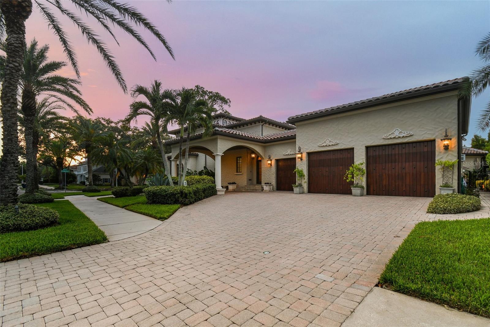 BEACH PARK - Residential