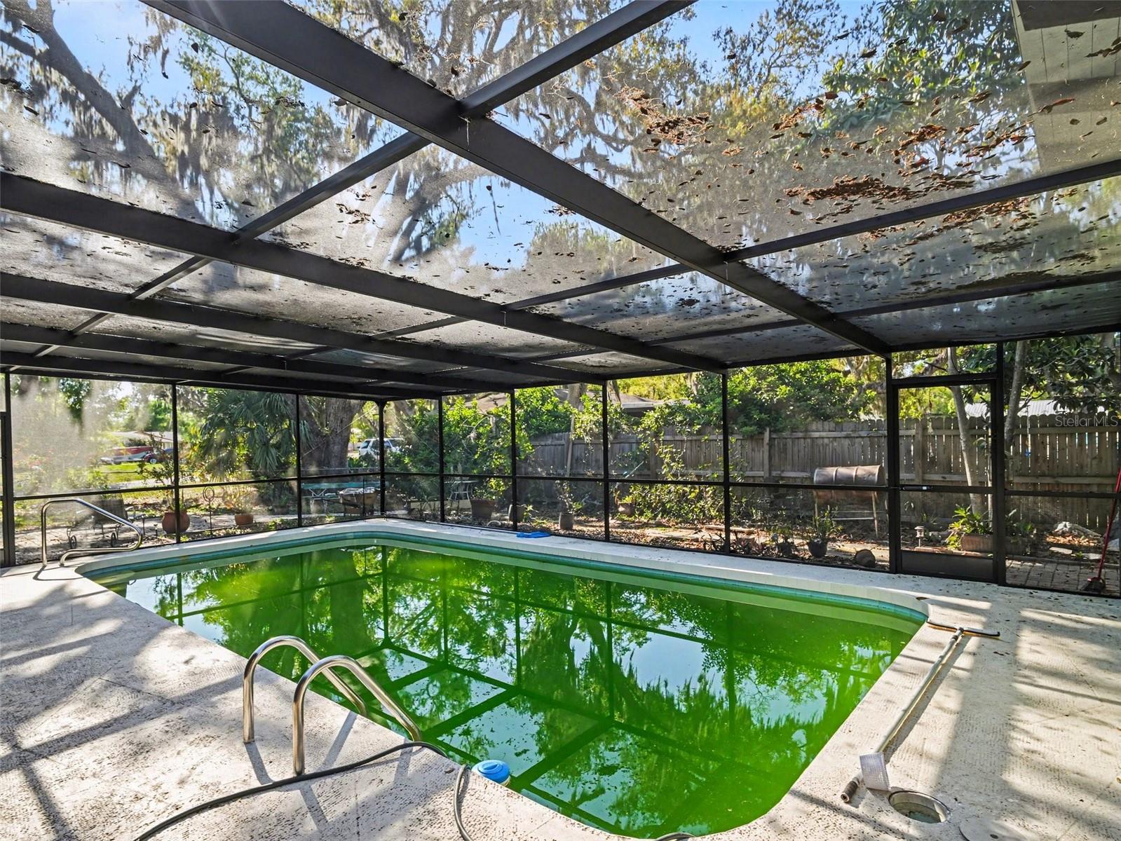 DE SOTO LAKES UNIT 03 - Residential